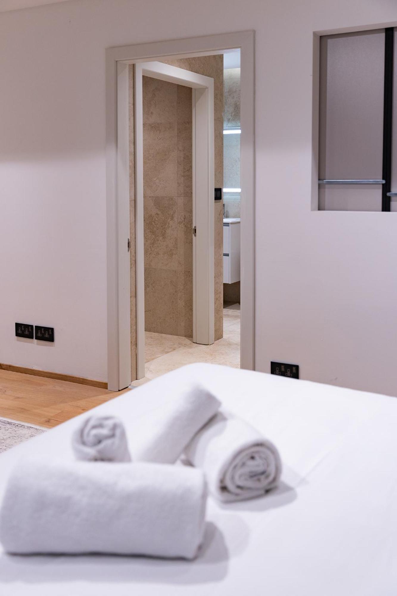 Florette Suite 1Br With Stunning Lounge Terrace By Arcobnb Il-Furjana Dış mekan fotoğraf