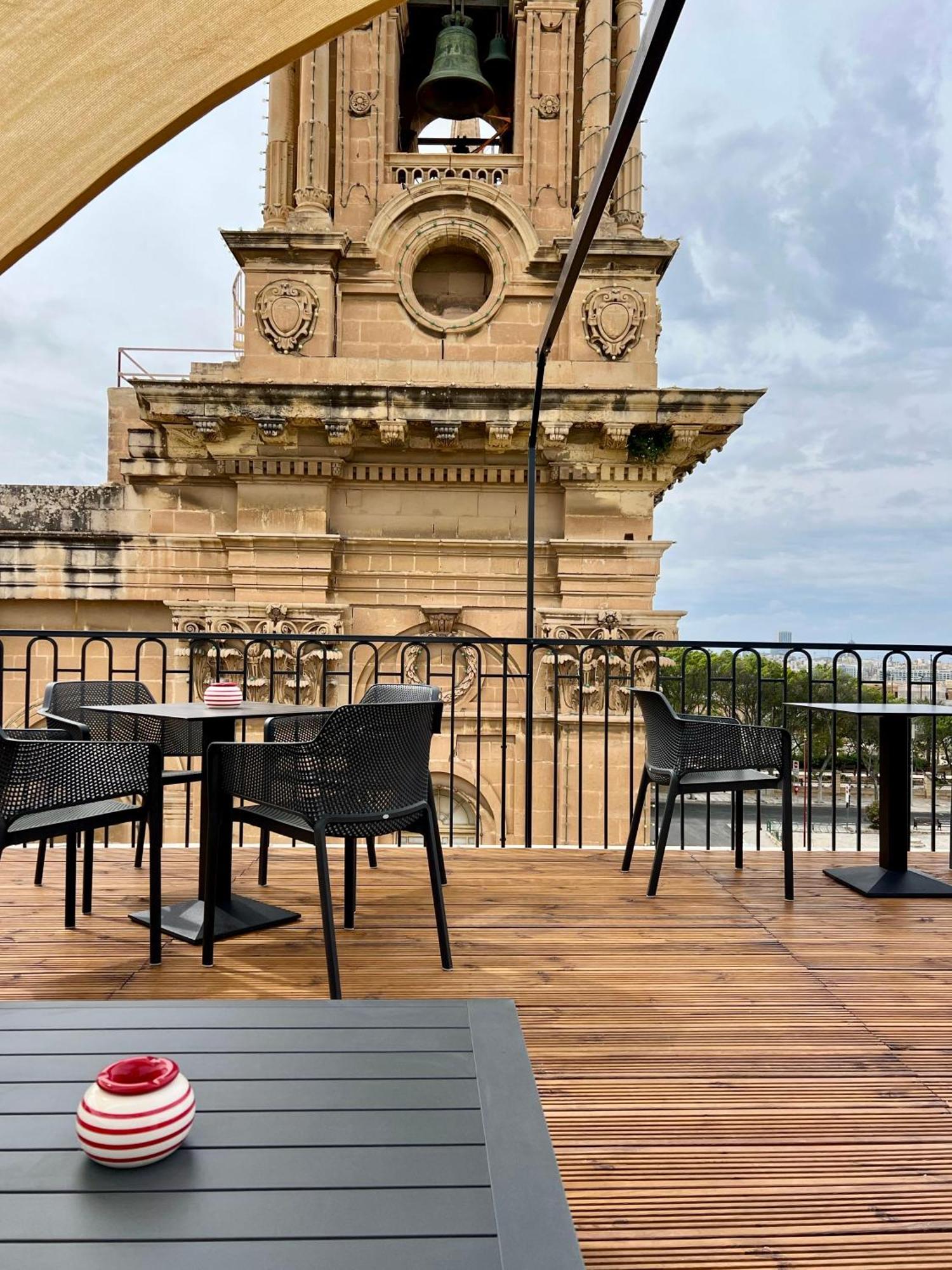 Florette Suite 1Br With Stunning Lounge Terrace By Arcobnb Il-Furjana Dış mekan fotoğraf