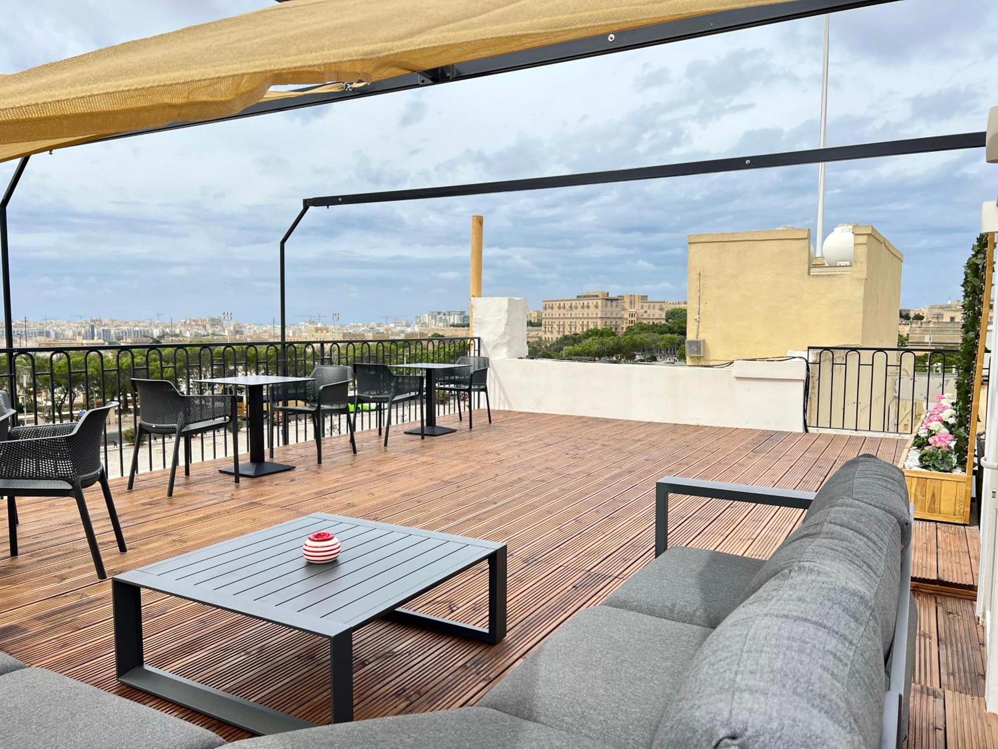 Florette Suite 1Br With Stunning Lounge Terrace By Arcobnb Il-Furjana Dış mekan fotoğraf