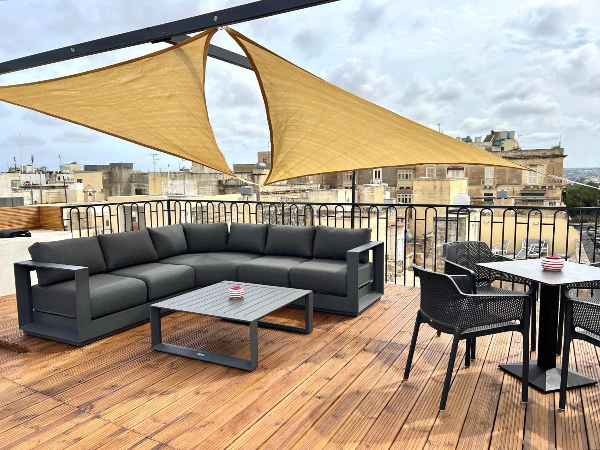 Florette Suite 1Br With Stunning Lounge Terrace By Arcobnb Il-Furjana Dış mekan fotoğraf